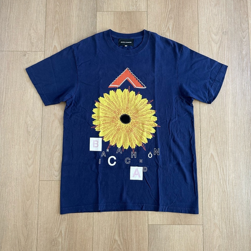 Bianca Chandon Tee. Men’s Large.